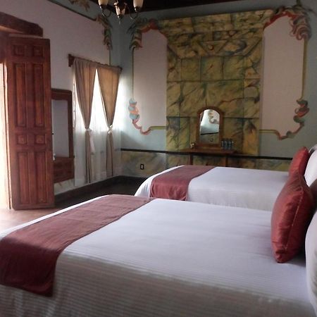 Hotel La Capilla Сан-Кристобаль-де-Ла-Касас Экстерьер фото