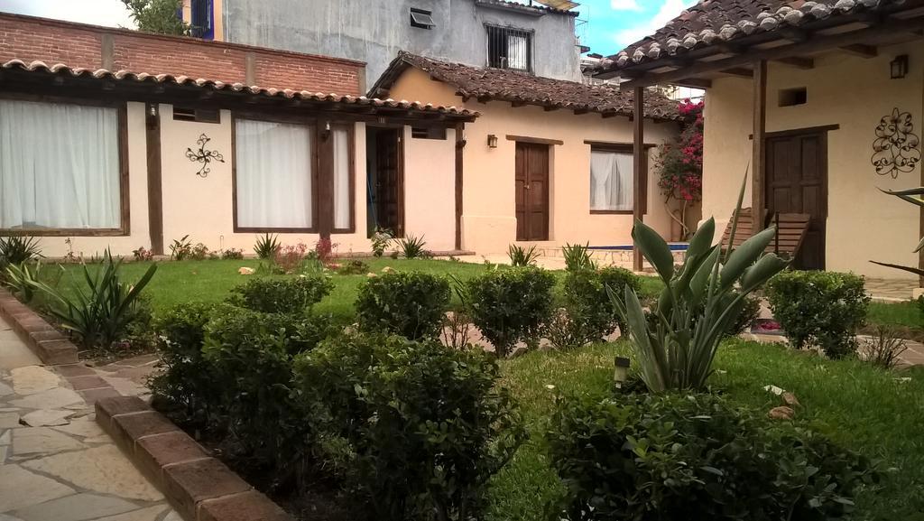 Hotel La Capilla Сан-Кристобаль-де-Ла-Касас Экстерьер фото