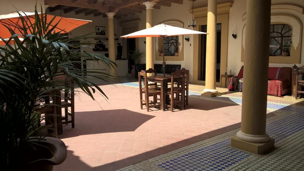 Hotel La Capilla Сан-Кристобаль-де-Ла-Касас Экстерьер фото